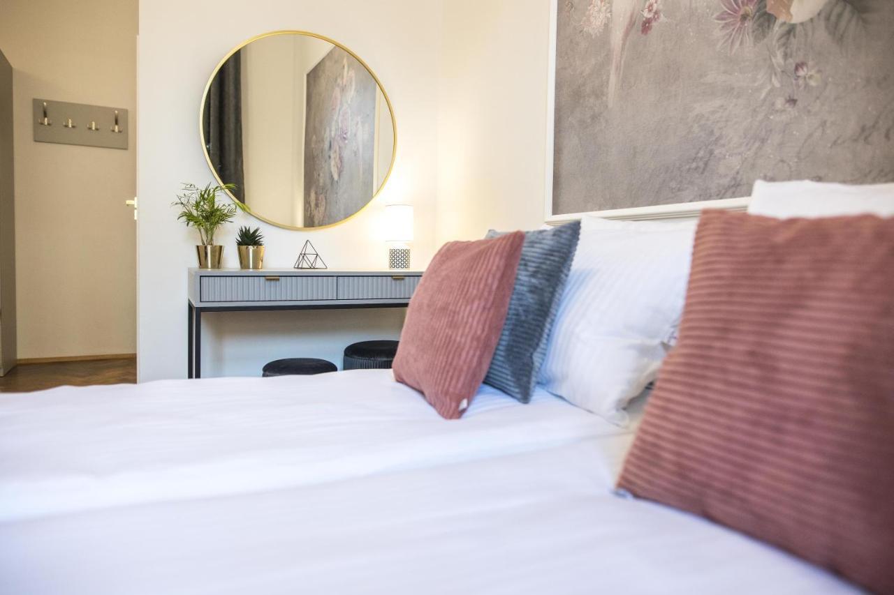 Cracwow K8 No.9 Apartment Krakow Bagian luar foto